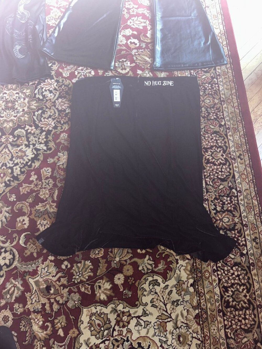 🖤 Killstar x Wednesday “No Hug Zone” Velvet Skirt – Black – Size 4XL (Plus) – N